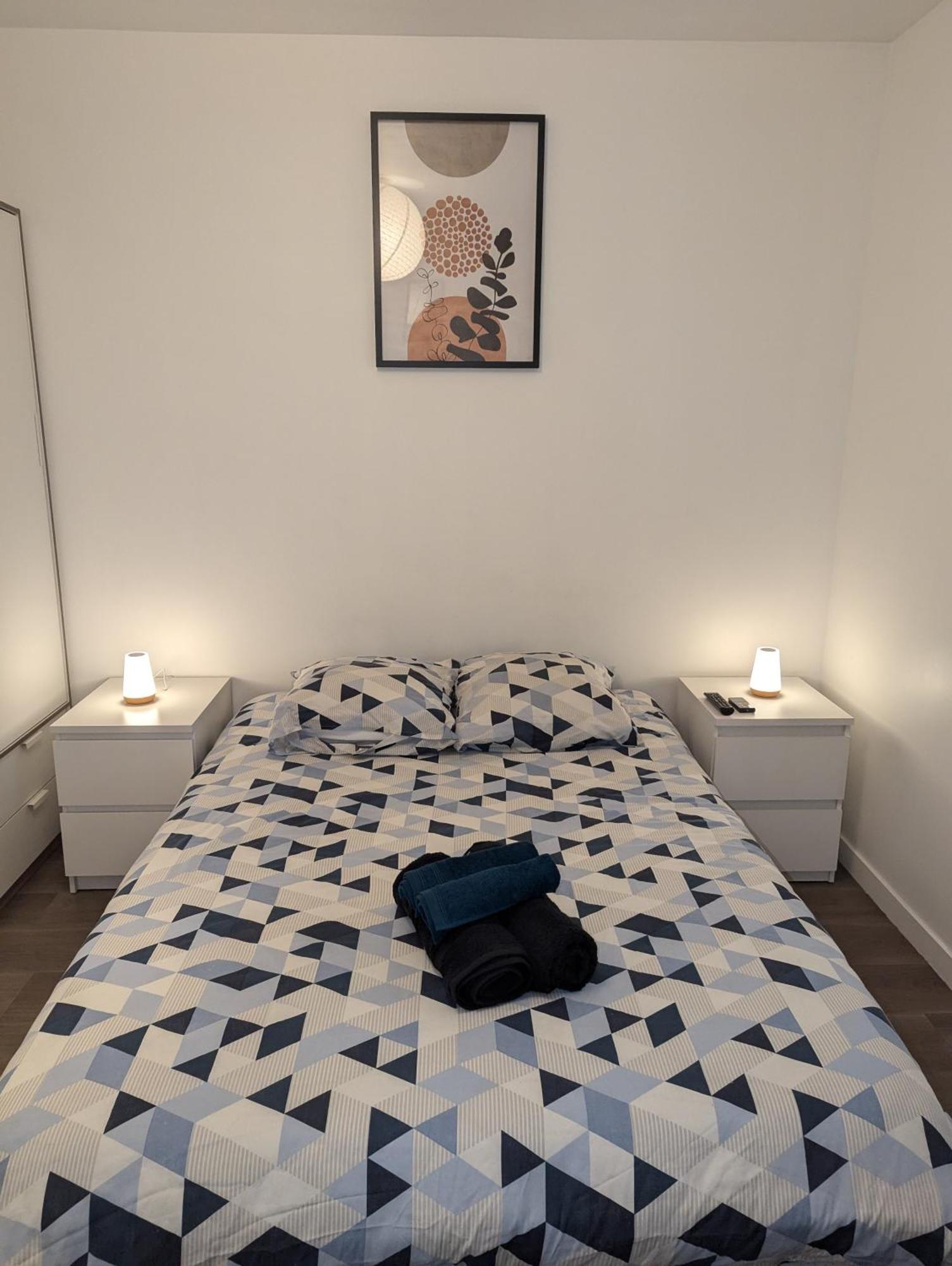Chic Apartment Saint-Ouen (Seine-Saint-Denis)